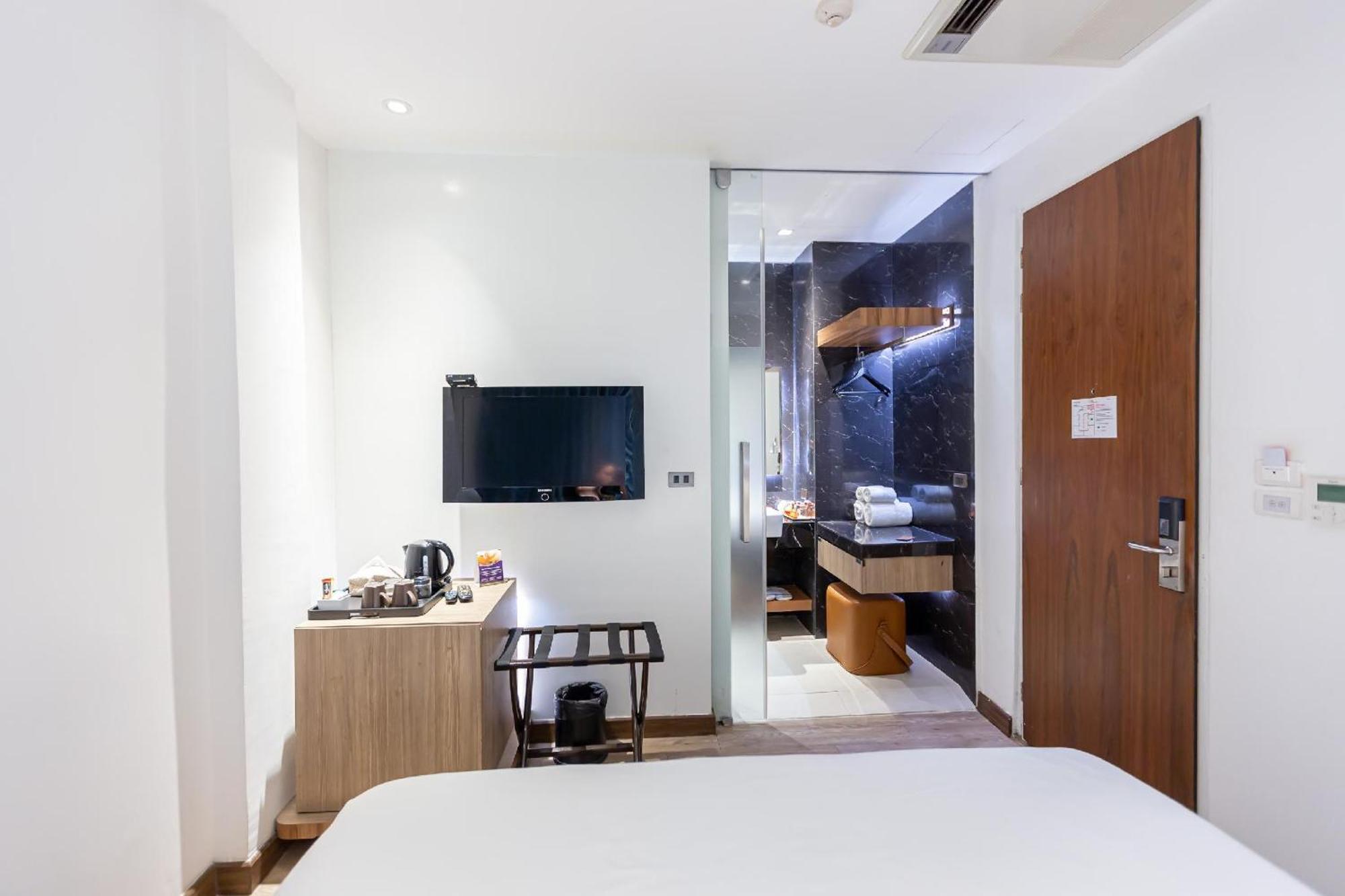 Uno Express Hotel Bangkok Eksteriør billede